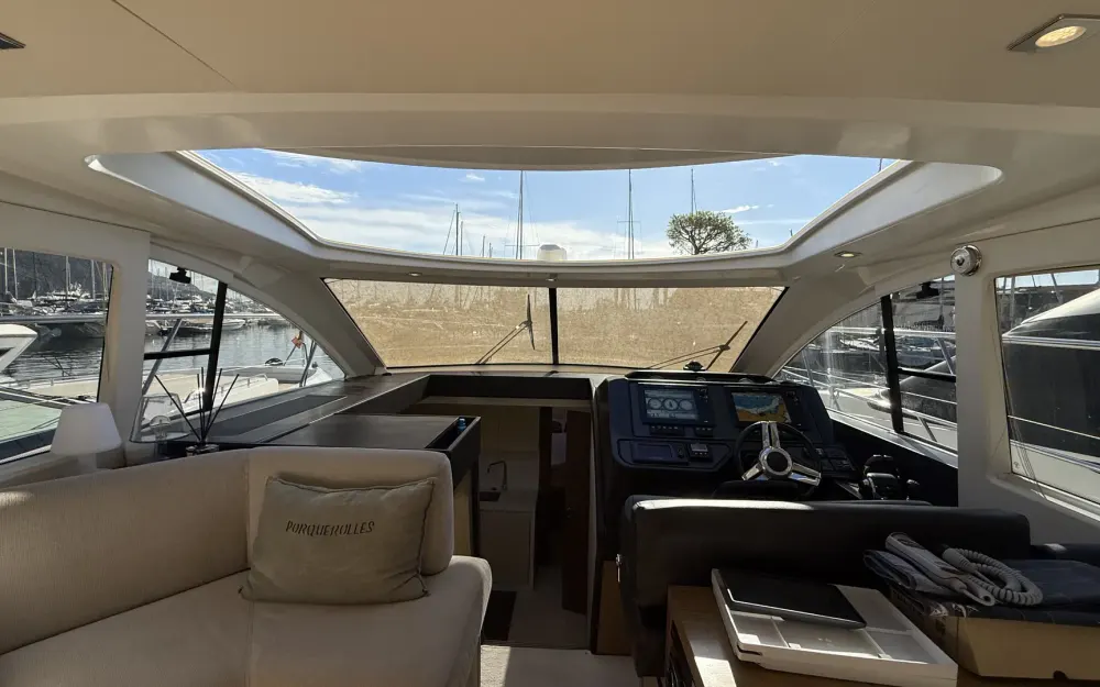slider 22 Beneteau Gran Turismo 49