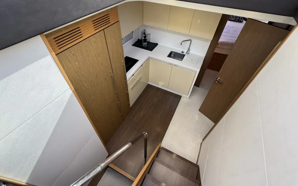 slider 29 Beneteau Gran Turismo 49