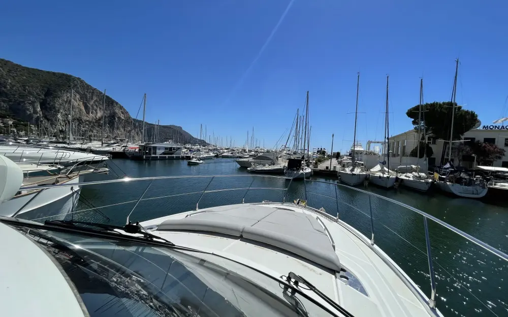 slider 5 Beneteau Gran Turismo 49
