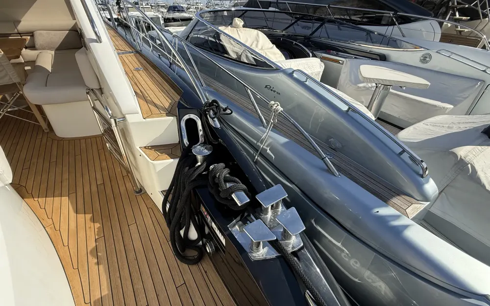 slider 24 Sunseeker Predator 60