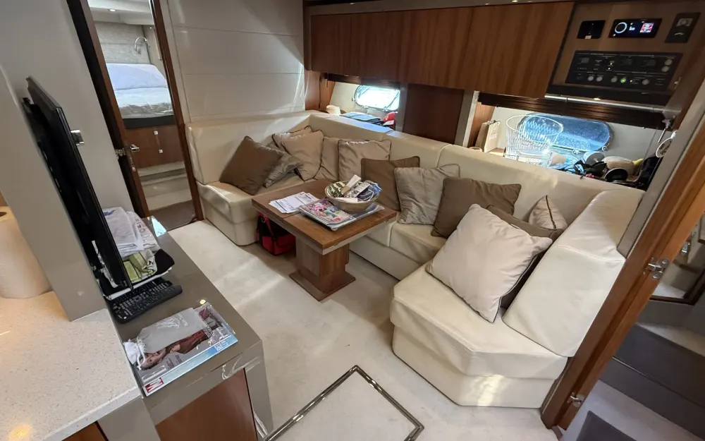 slider 41 Sunseeker Predator 60