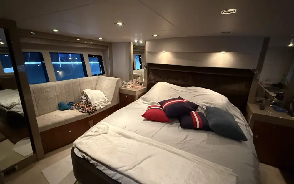 slider 42 Sunseeker Predator 60
