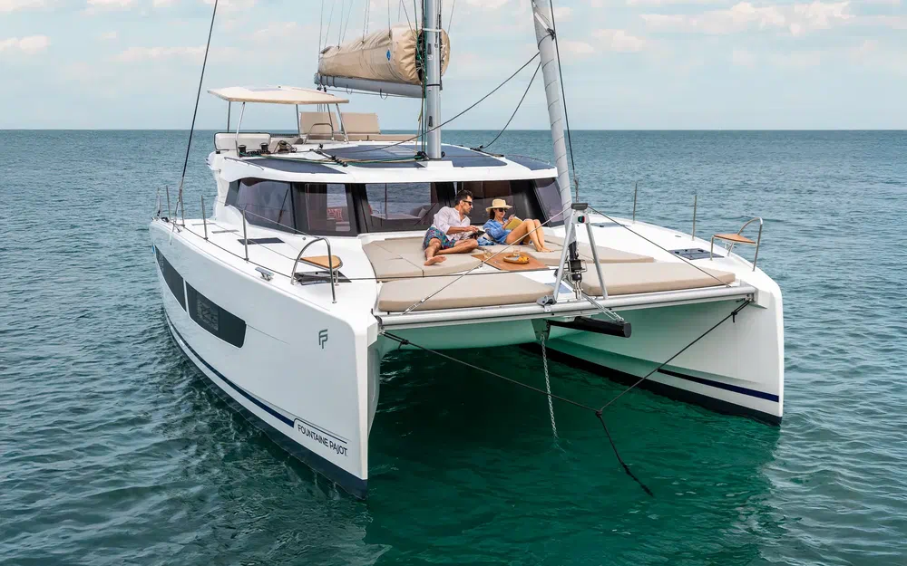 slider 13 Fountaine Pajot Lipari 41