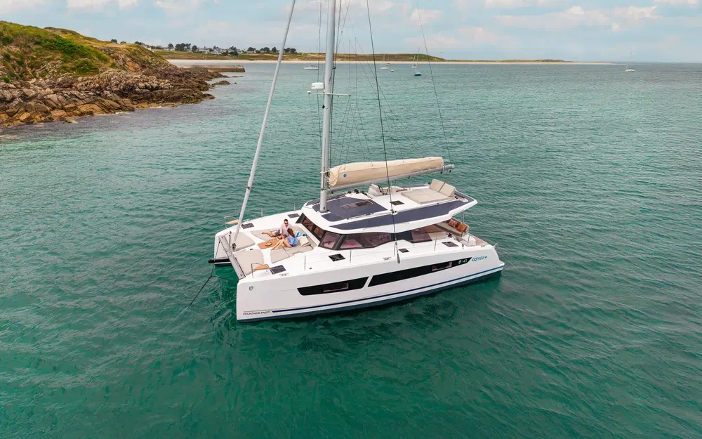 slider 24 Fountaine Pajot Lipari 41