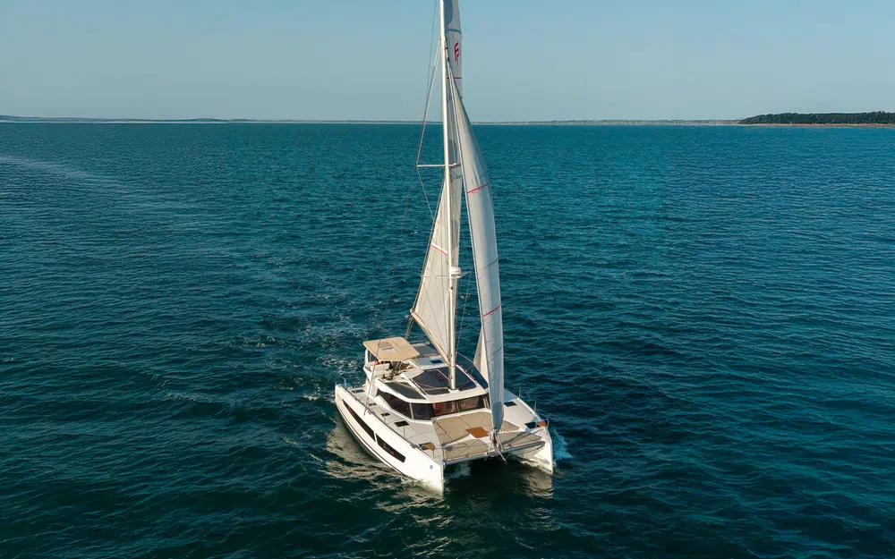 slider 4 Fountaine Pajot Lipari 41
