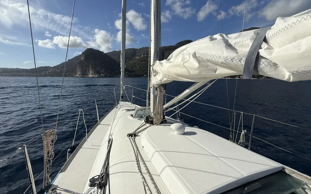 slider 16 Beneteau First 300 Spirit