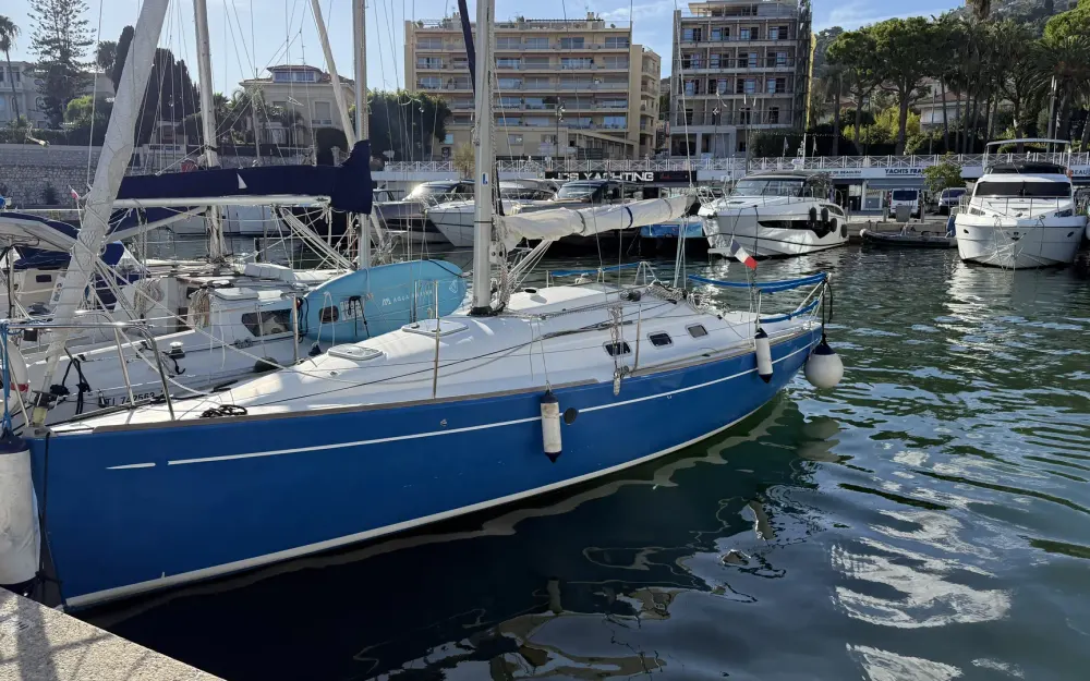 slider 25 Beneteau First 300 Spirit