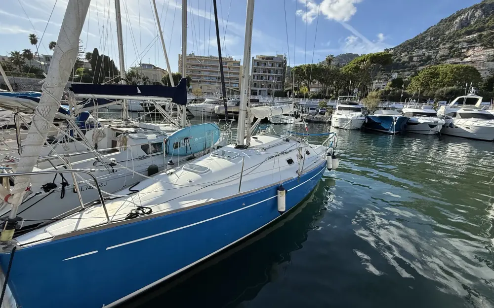 slider 3 Beneteau First 300 Spirit