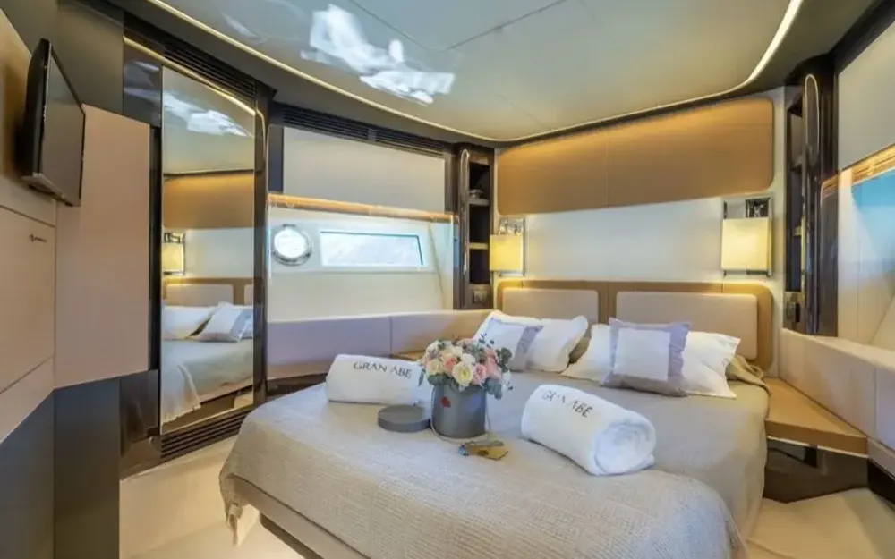 slider 19 Azimut  77 S