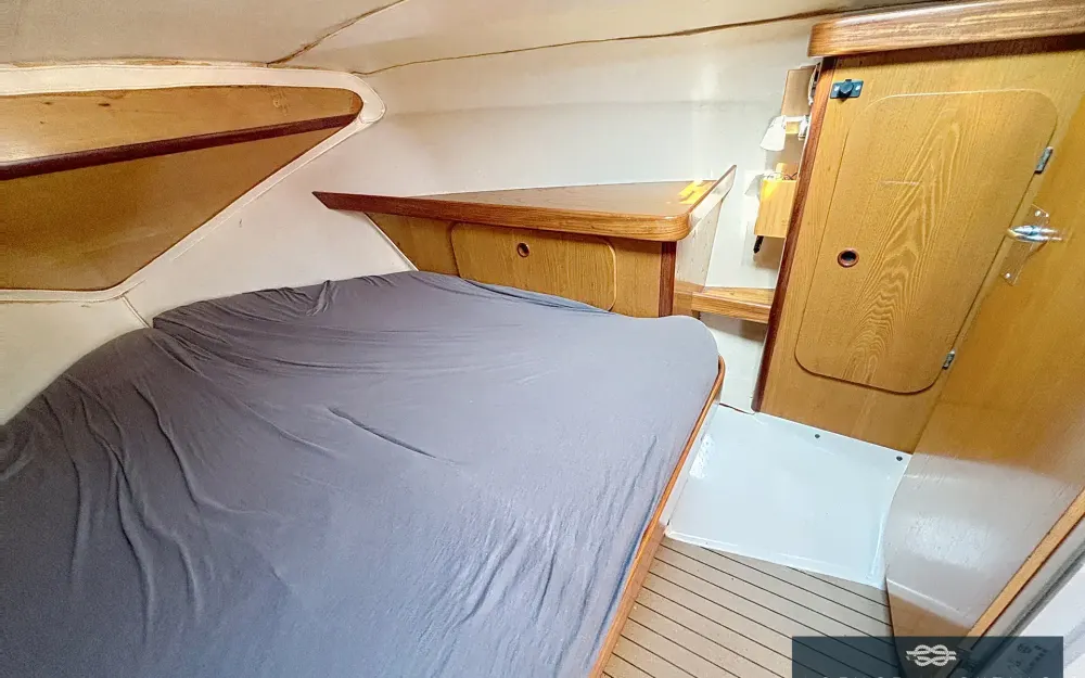 slider 11 Beneteau Antares 860