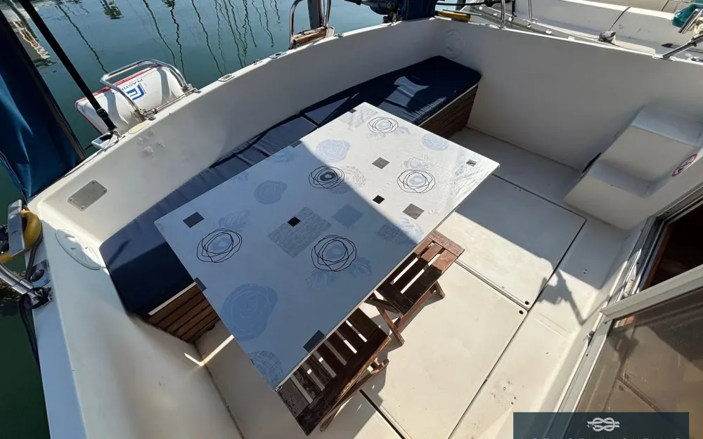 slider 20 Beneteau Antares 860