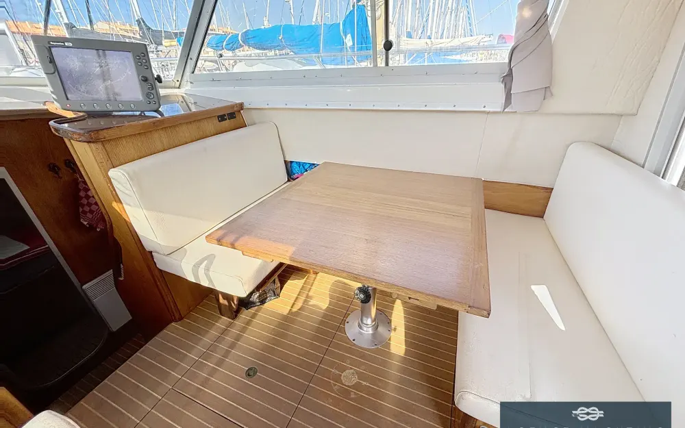 slider 3 Beneteau Antares 860