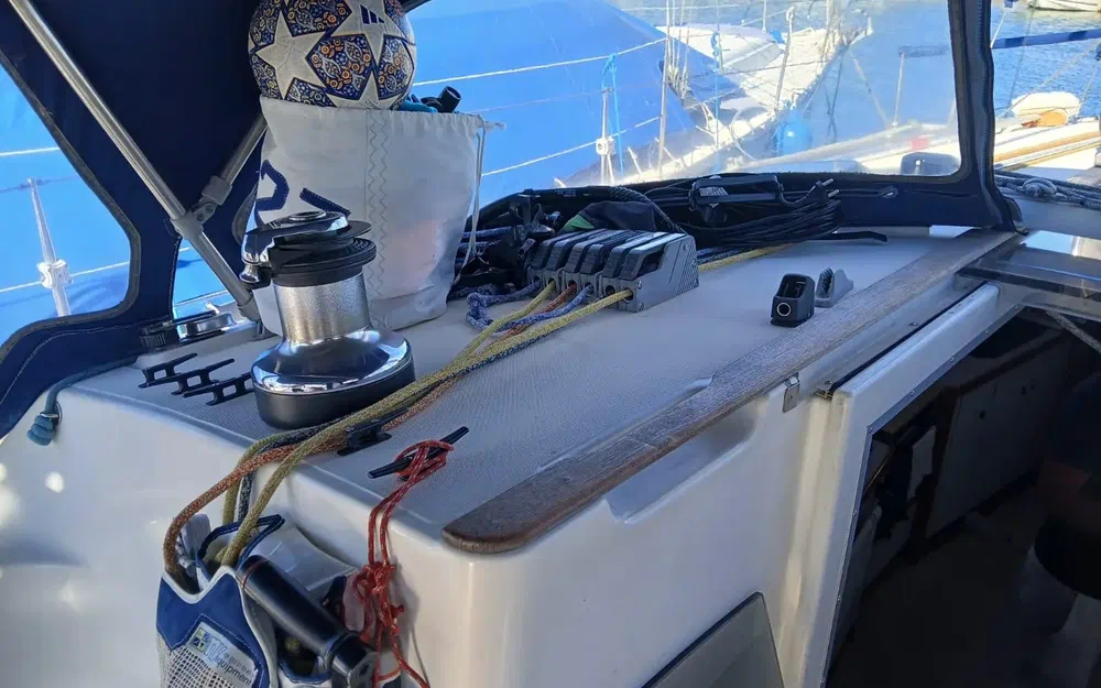 slider 3 Jeanneau Sun Odyssey 37