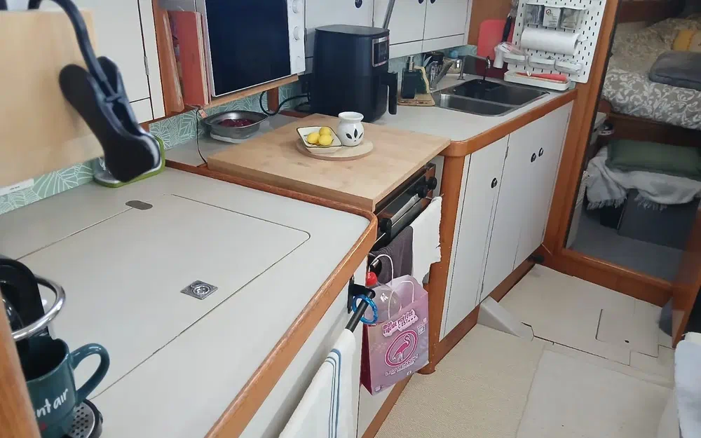 slider 4 Jeanneau Sun Odyssey 37