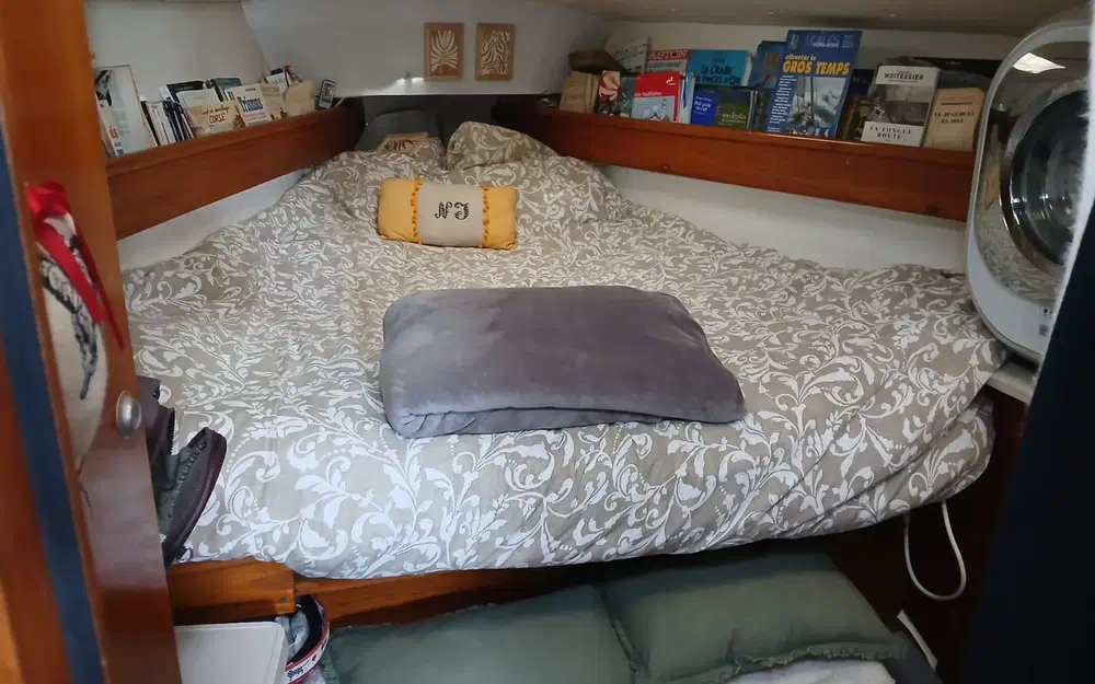 slider 6 Jeanneau Sun Odyssey 37