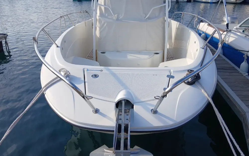slider 2 Jeanneau Cap Camarat