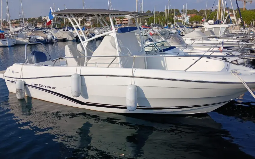slider 6 Jeanneau Cap Camarat