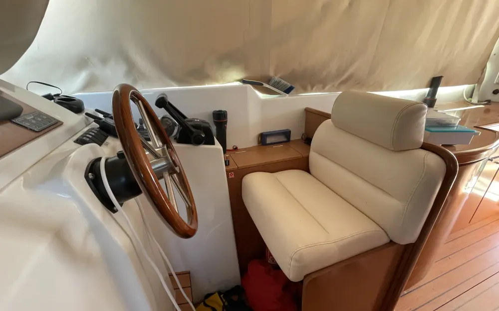 slider 11 Beneteau Antares 980