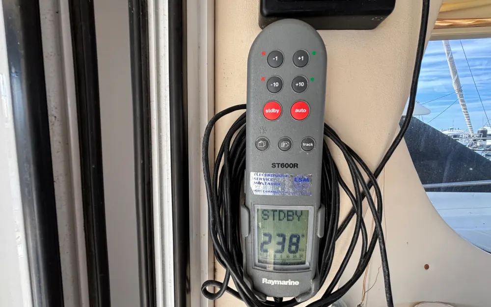 slider 24 Rodman  1170