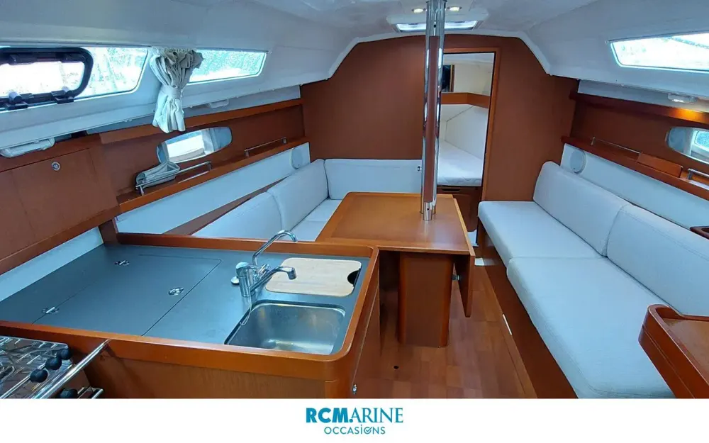 slider 5 Beneteau Oceanis 31