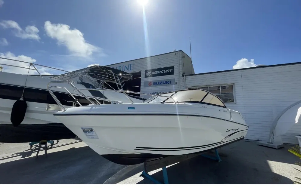 slider 14 Jeanneau Cap Camarat 6.5 BR