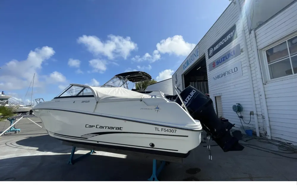 slider 15 Jeanneau Cap Camarat 6.5 BR