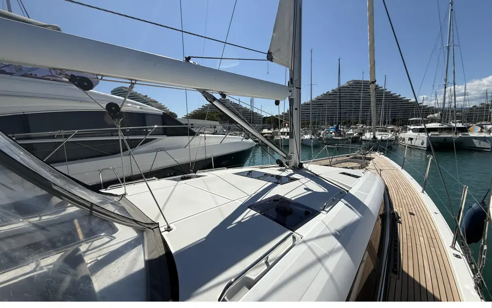 slider 27 Jeanneau  54