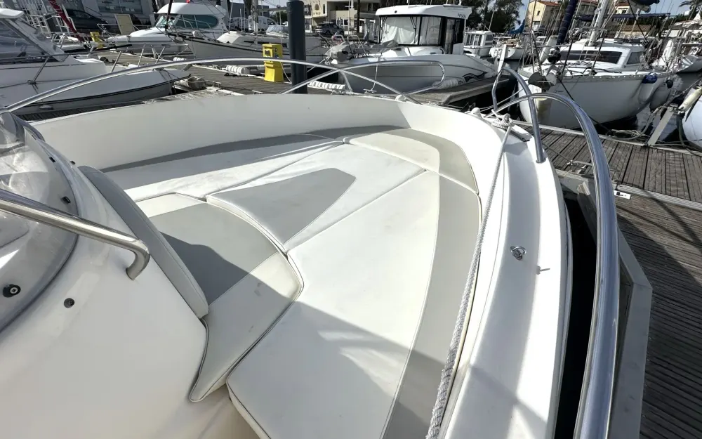 slider 15 Quicksilver  635 Commander