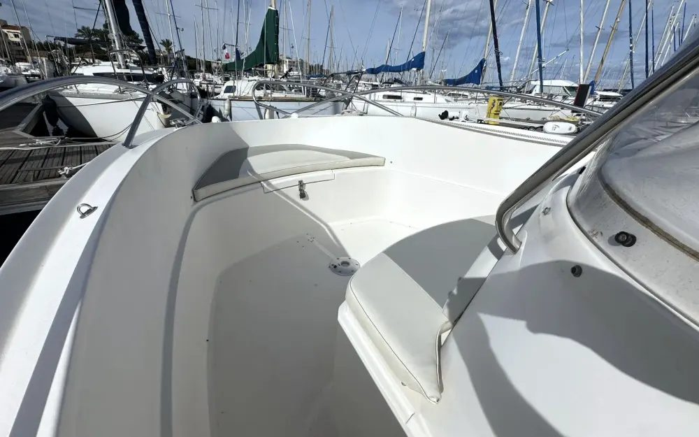 slider 17 Quicksilver  635 Commander