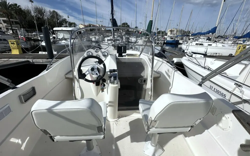 slider 3 Quicksilver  635 Commander