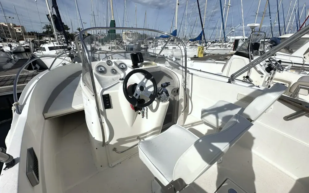 slider 4 Quicksilver  635 Commander