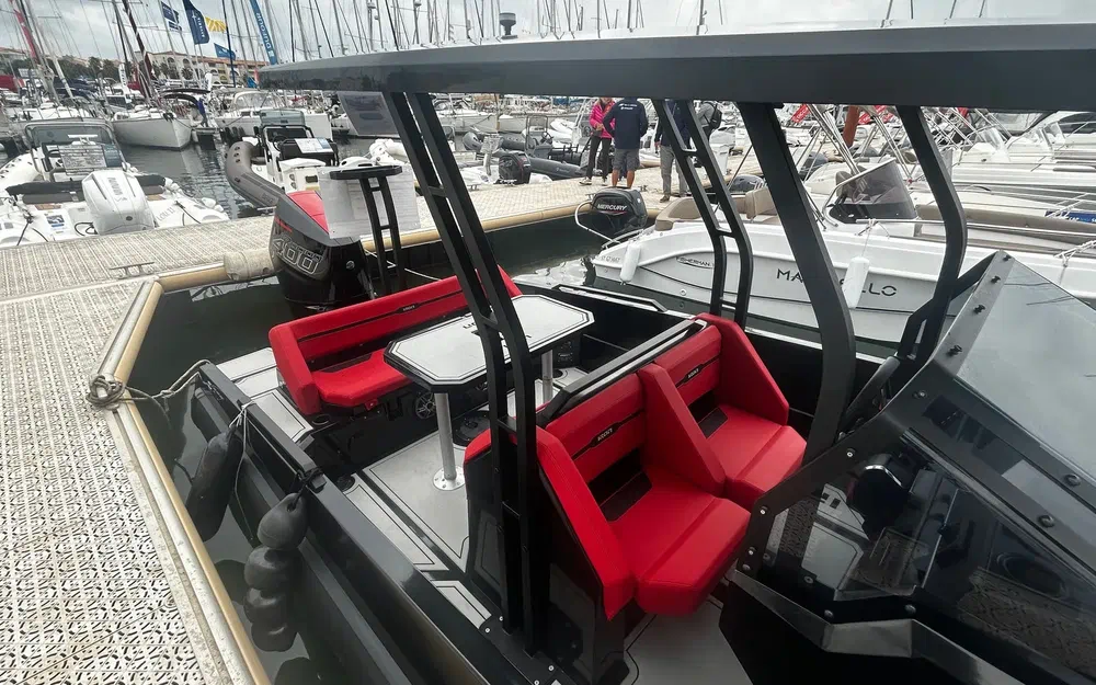 slider 3 Iron Boats 907