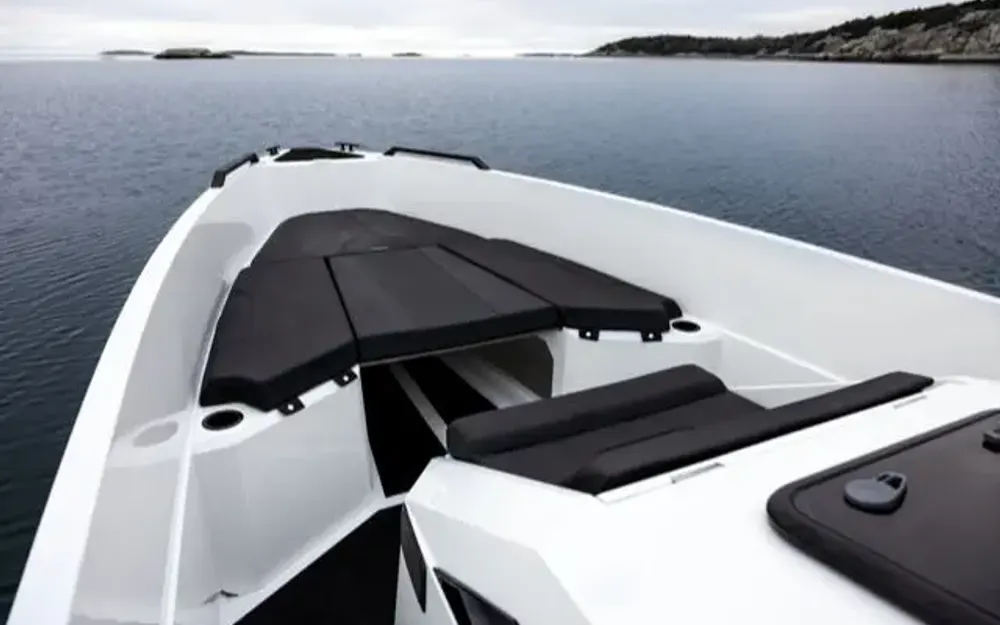 slider 7 Iron Boats 907