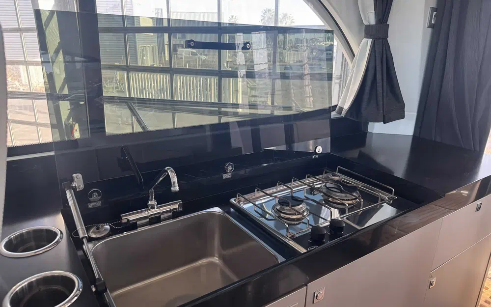 slider 18 Beneteau Antares 11