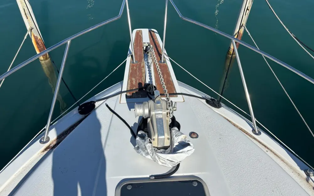 slider 18 Correct Craft Crusader V 8