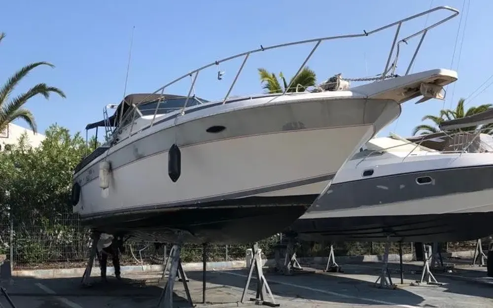 slider 1 Correct Craft Crusader V 8