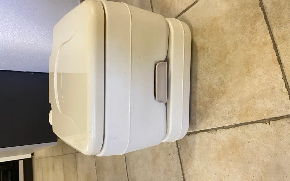 slider 8 Quicksilver 635 Commander