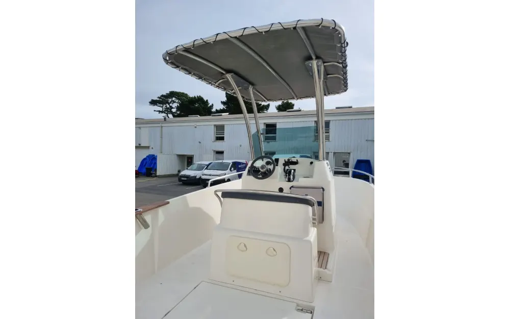 slider 2 Ocqueteau Ostrea 600 T-Top
