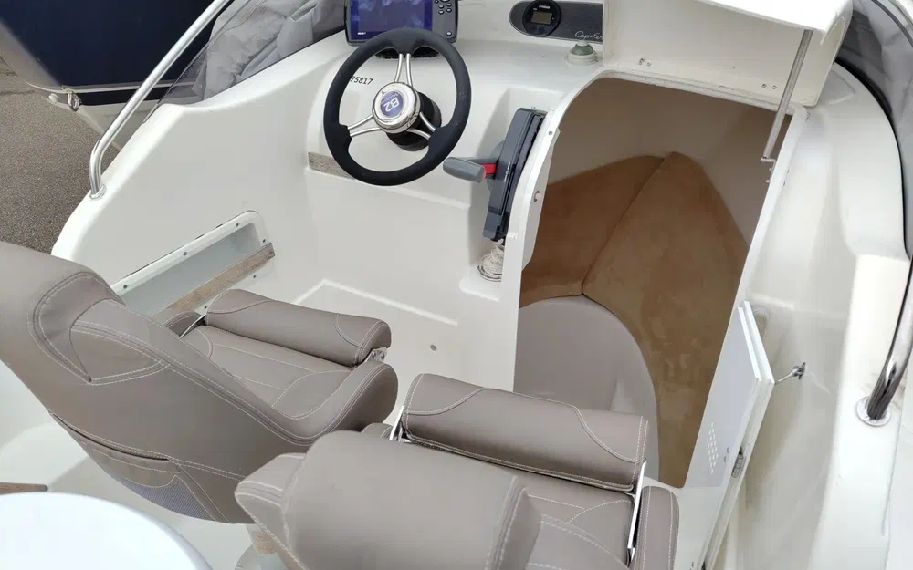 slider 9 B2 Marine Cap Ferret 522