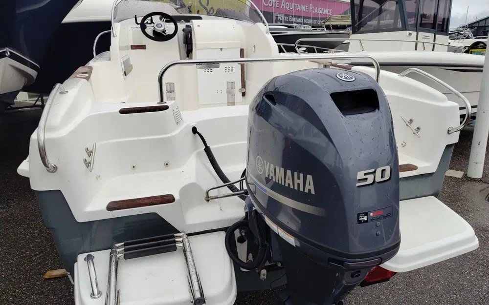 slider 5 B2 Marine Cap Ferret 522