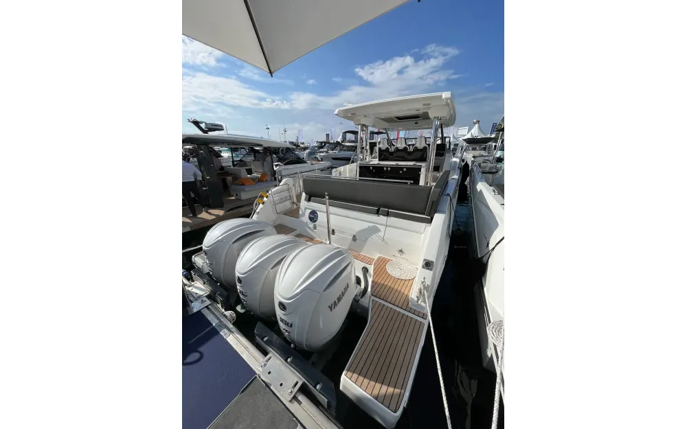 slider 0 Jeanneau Cap Camarat 12.5 WA