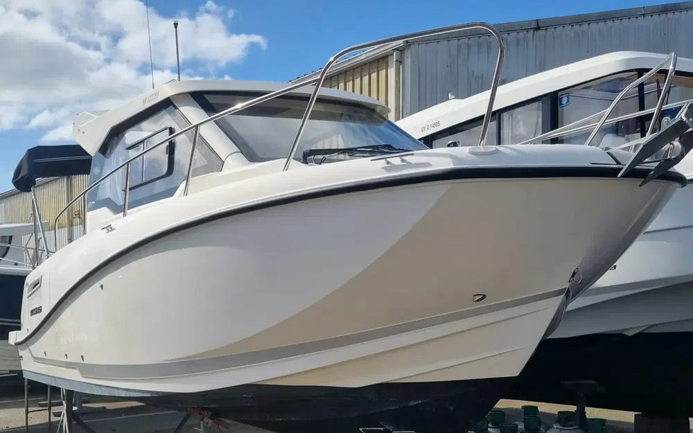 slider 1 Quicksilver 675