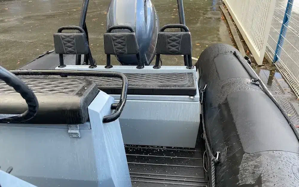 slider 11 3D Tender Nividic 550