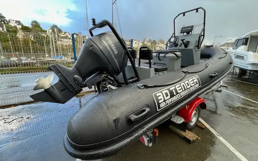 slider 1 3D Tender Nividic 550