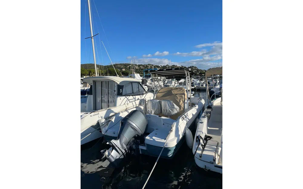 slider 7 Jeanneau Cap Camarat 6.5 CC