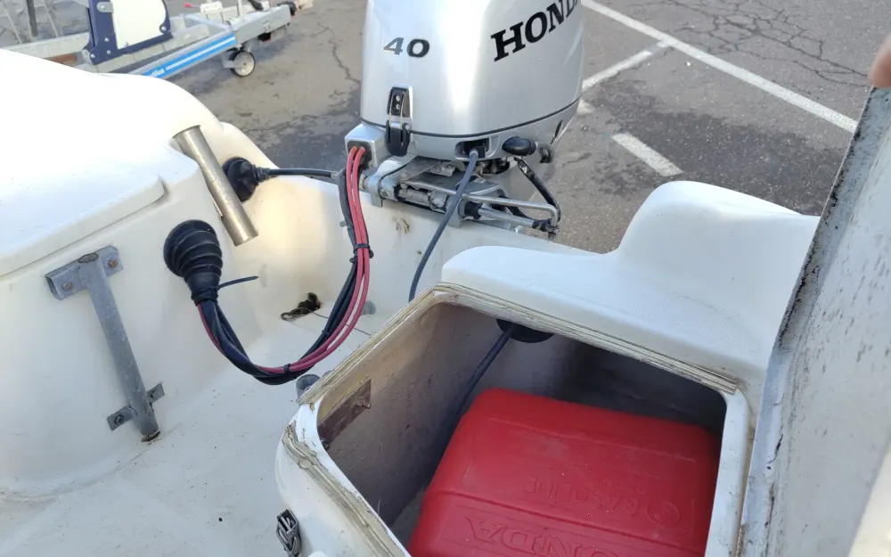 slider 6 Quicksilver Activ 420 Cabin