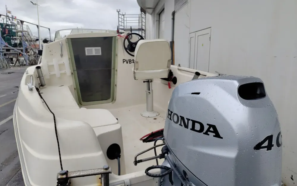 slider 3 Quicksilver Activ 420 Cabin