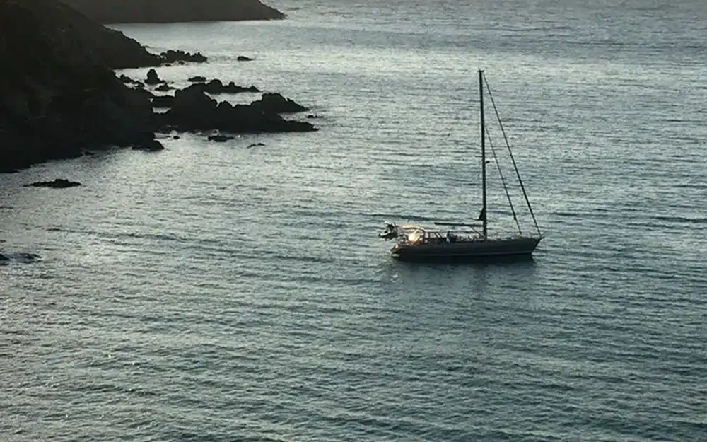 slider 10 CNM Via 52