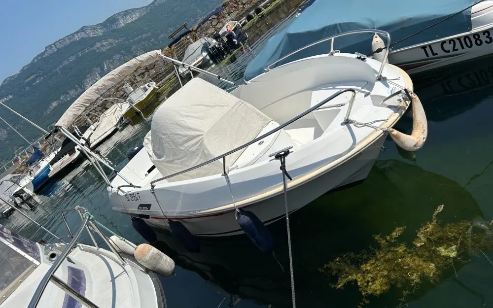 slider 1 Beneteau Flyer 550 Open S2