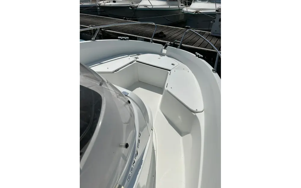 slider 5 Beneteau Flyer 550 Open S2